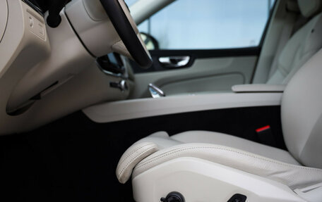 Volvo XC60 II, 2021 год, 4 299 000 рублей, 22 фотография