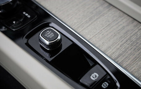 Volvo XC60 II, 2021 год, 4 299 000 рублей, 20 фотография