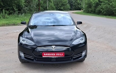 Tesla Model S I, 2014 год, 1 990 000 рублей, 1 фотография