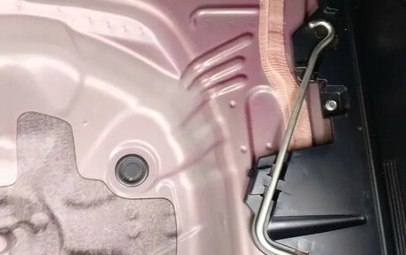 Toyota Vitz, 2013 год, 885 000 рублей, 30 фотография