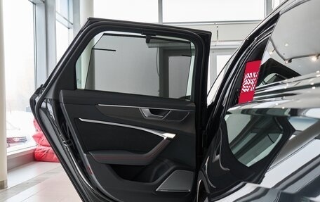 Audi RS 6, 2022 год, 14 300 000 рублей, 24 фотография