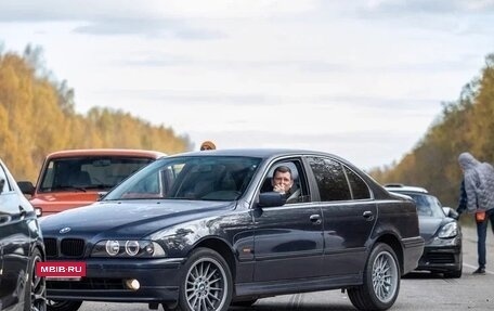 BMW 5 серия, 2002 год, 850 000 рублей, 2 фотография
