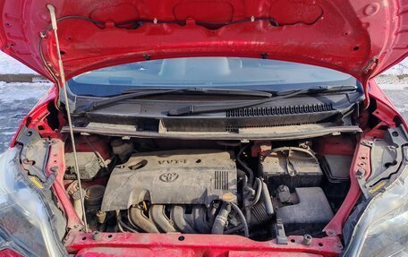 Toyota Spade, 2014 год, 675 000 рублей, 21 фотография