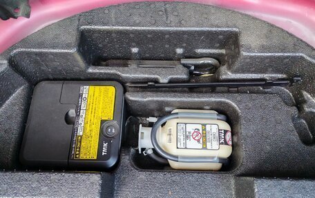 Toyota Spade, 2014 год, 675 000 рублей, 13 фотография