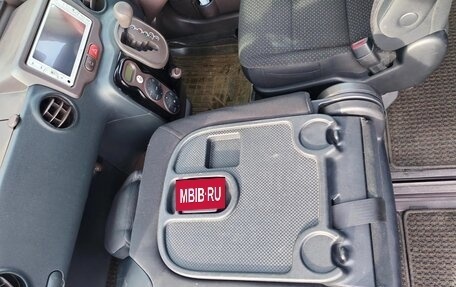 Toyota Spade, 2014 год, 675 000 рублей, 28 фотография