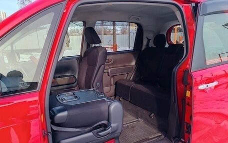 Toyota Spade, 2014 год, 675 000 рублей, 31 фотография