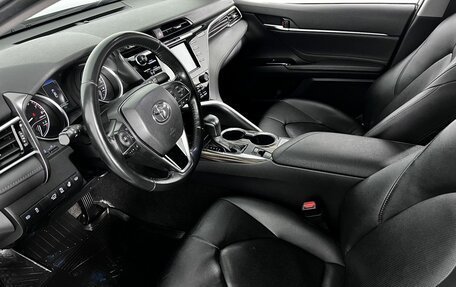 Toyota Camry, 2020 год, 3 129 000 рублей, 9 фотография