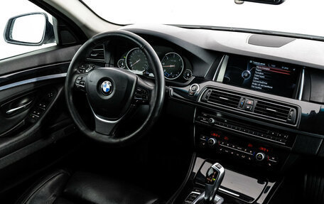 BMW 5 серия, 2013 год, 2 049 000 рублей, 13 фотография