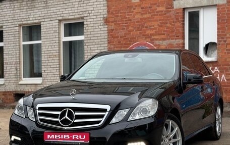 Mercedes-Benz E-Класс, 2010 год, 950 000 рублей, 1 фотография