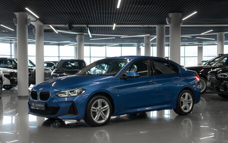 BMW 1 серия, 2020 год, 2 610 000 рублей, 1 фотография