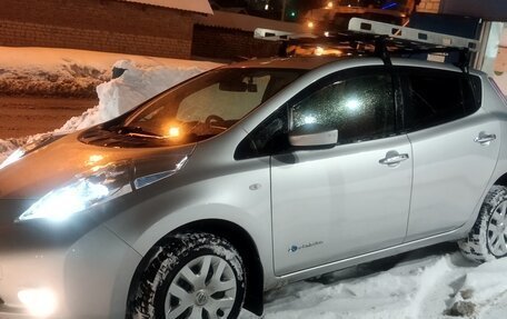 Nissan Leaf I, 2015 год, 920 000 рублей, 1 фотография