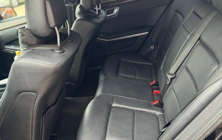 Mercedes-Benz E-Класс, 2010 год, 950 000 рублей, 9 фотография