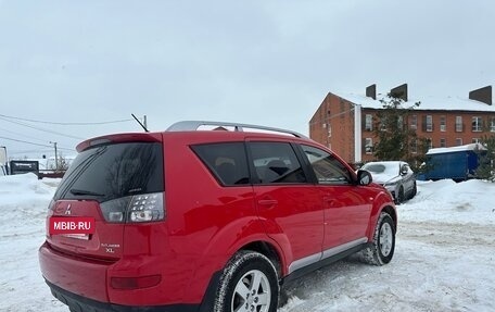 Mitsubishi Outlander III рестайлинг 3, 2007 год, 750 000 рублей, 5 фотография
