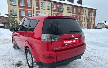 Mitsubishi Outlander III рестайлинг 3, 2007 год, 750 000 рублей, 6 фотография