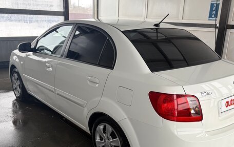 KIA Rio II, 2011 год, 600 000 рублей, 3 фотография