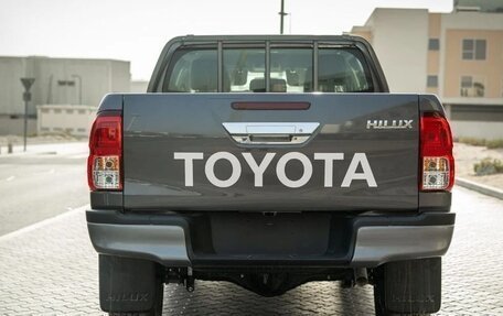 Toyota Hilux VIII, 2025 год, 4 860 000 рублей, 5 фотография