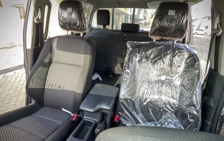 Toyota Hilux VIII, 2025 год, 4 860 000 рублей, 15 фотография