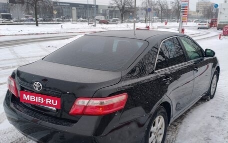 Toyota Camry, 2011 год, 1 100 000 рублей, 4 фотография