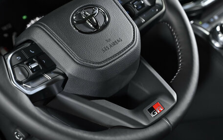 Toyota Land Cruiser, 2024 год, 16 500 000 рублей, 19 фотография