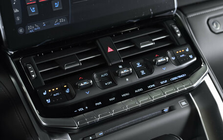 Toyota Land Cruiser, 2024 год, 16 500 000 рублей, 22 фотография