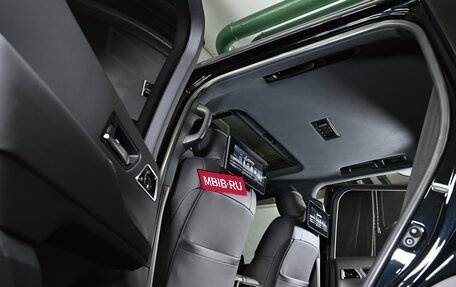 Toyota Land Cruiser, 2024 год, 16 500 000 рублей, 11 фотография