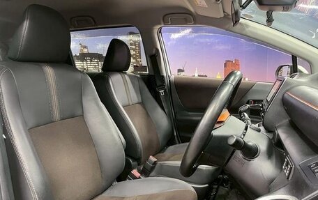 Toyota Sienta, 2022 год, 1 500 000 рублей, 8 фотография