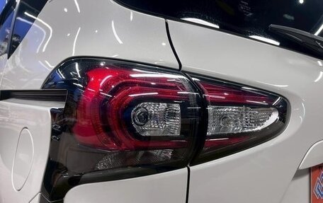 Toyota Sienta, 2022 год, 1 500 000 рублей, 3 фотография