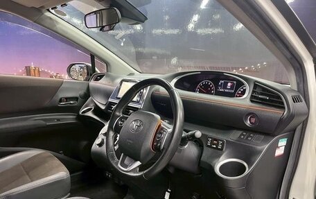 Toyota Sienta, 2022 год, 1 500 000 рублей, 9 фотография