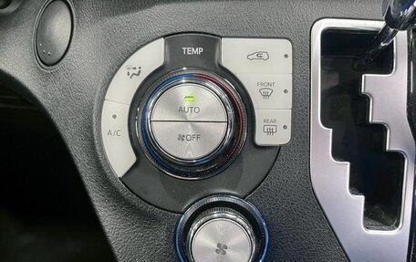 Toyota Sienta, 2022 год, 1 500 000 рублей, 14 фотография