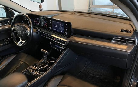 KIA K5, 2021 год, 2 420 000 рублей, 12 фотография