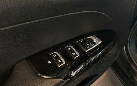 KIA K5, 2021 год, 2 420 000 рублей, 21 фотография