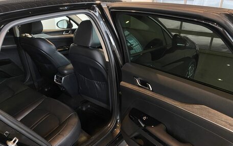 KIA K5, 2021 год, 2 420 000 рублей, 26 фотография