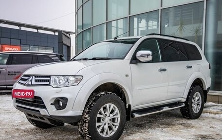 Mitsubishi Pajero Sport II рестайлинг, 2013 год, 2 668 000 рублей, 3 фотография