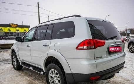 Mitsubishi Pajero Sport II рестайлинг, 2013 год, 2 668 000 рублей, 5 фотография