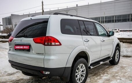 Mitsubishi Pajero Sport II рестайлинг, 2013 год, 2 668 000 рублей, 7 фотография