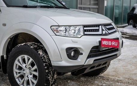 Mitsubishi Pajero Sport II рестайлинг, 2013 год, 2 668 000 рублей, 9 фотография