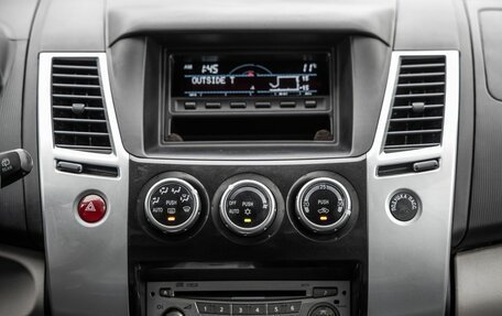 Mitsubishi Pajero Sport II рестайлинг, 2013 год, 2 668 000 рублей, 28 фотография