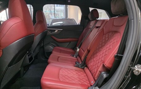 Audi SQ7, 2024 год, 19 190 000 рублей, 16 фотография