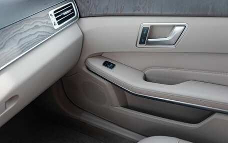 Mercedes-Benz E-Класс, 2013 год, 1 800 000 рублей, 16 фотография