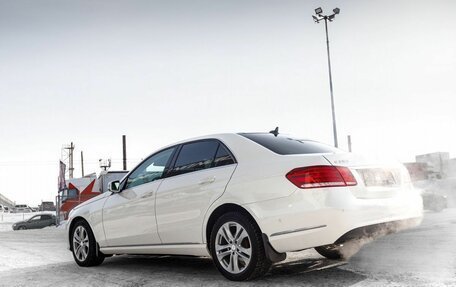 Mercedes-Benz E-Класс, 2013 год, 1 800 000 рублей, 8 фотография