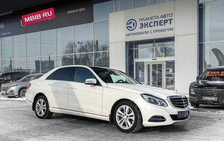 Mercedes-Benz E-Класс, 2013 год, 1 800 000 рублей, 4 фотография