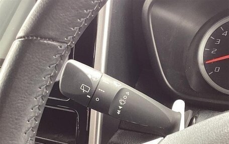 Toyota Roomy I, 2019 год, 1 800 000 рублей, 12 фотография