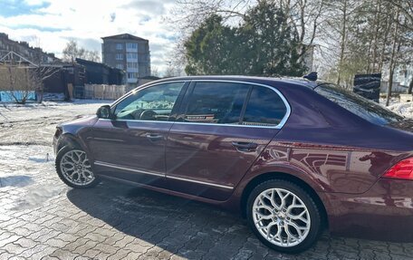 Skoda Superb III рестайлинг, 2009 год, 950 000 рублей, 2 фотография