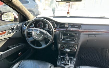 Skoda Superb III рестайлинг, 2009 год, 950 000 рублей, 7 фотография