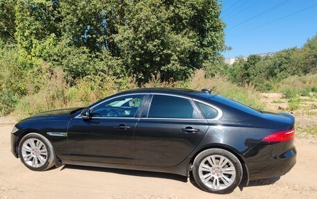 Jaguar XF II, 2018 год, 1 900 000 рублей, 2 фотография