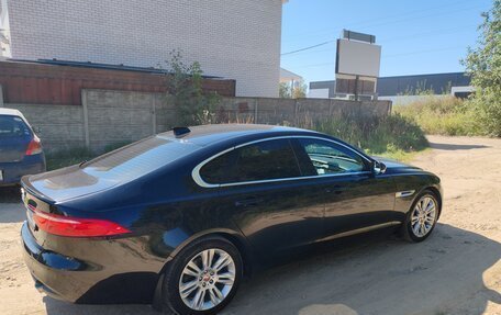 Jaguar XF II, 2018 год, 1 900 000 рублей, 4 фотография