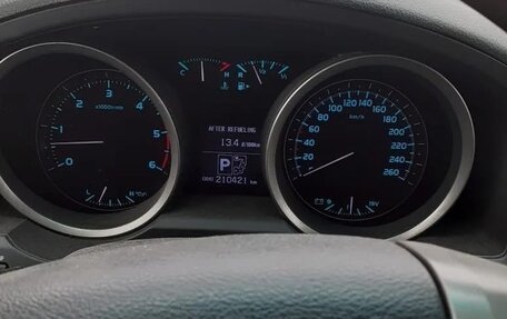 Toyota Land Cruiser 200, 2008 год, 2 650 000 рублей, 5 фотография