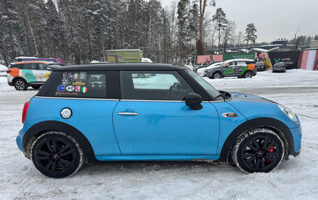 MINI Hatch, 2017 год, 1 850 000 рублей, 9 фотография