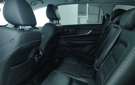 Chery Tiggo 8 Pro, 2021 год, 2 000 000 рублей, 15 фотография