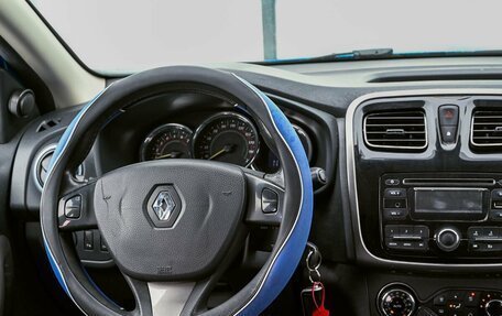 Renault Sandero II рестайлинг, 2015 год, 799 000 рублей, 11 фотография